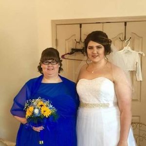 Meet your Posher, Holly